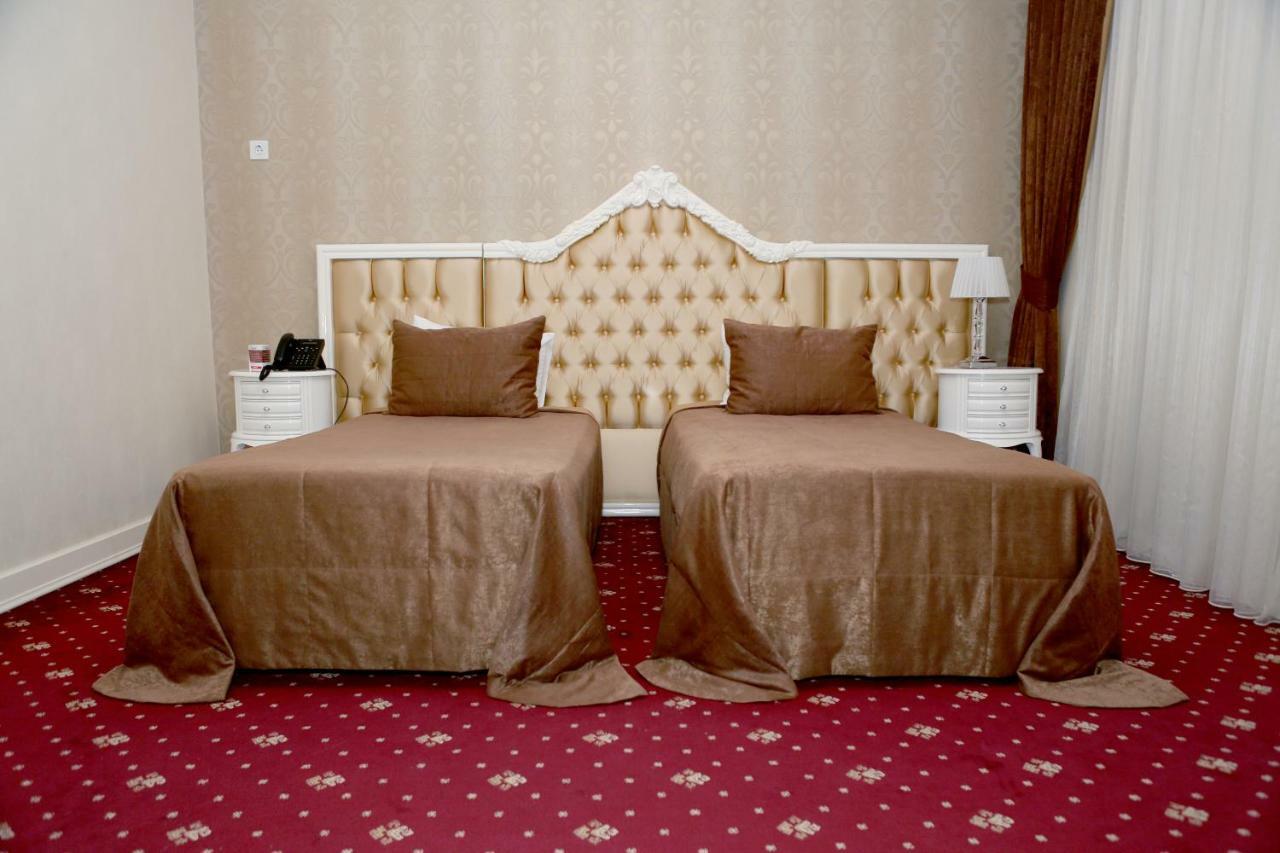 Khazri Hotell Shafran Exteriör bild