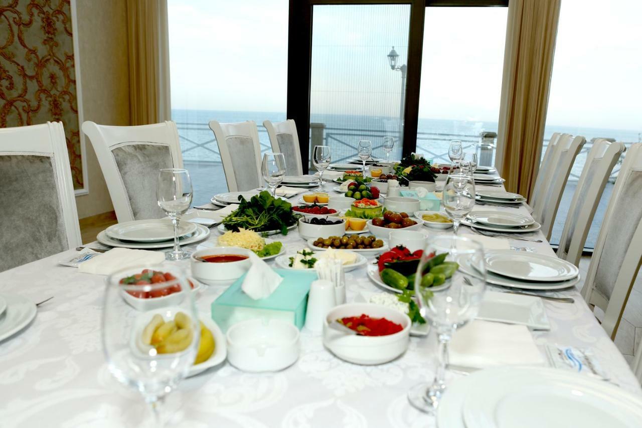 Khazri Hotell Shafran Exteriör bild